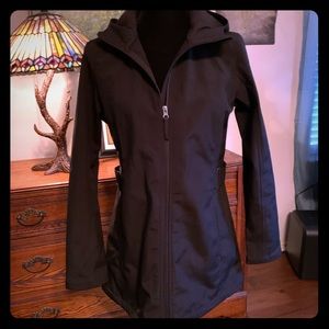 Free Tech women’s all weather nylon jacket. S(4-6)